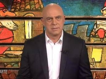 Caso Boschi, Crozza: Non si possono avere dei ministri senza famiglia? /Video Caso Boschi, Crozza: Non si possono avere dei ministri senza famiglia? /Video