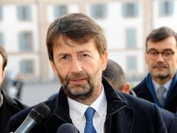 Cultura, secondo studio Italia Creativa suo valore economico pari a 47 mld di euro Cultura, secondo studio Italia Creativa suo valore economico pari a 47 mld di euro