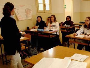 Dal genovese al romanesco, è boom di corsi di dialetti a scuola Dal genovese al romanesco, è boom di corsi di dialetti a scuola