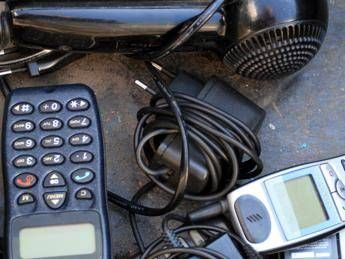 Rifiuti elettrici ed elettronici, giro d'affari da 100 milioni all'anno Rifiuti elettrici ed elettronici, giro d'affari da 100 milioni all'anno