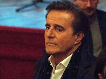 De Sica Karina Huff Era Una Brava Donna Gran Fregatura Morire A 55 Anni Video