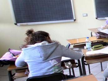 Scuola, nuovi concorsi docenti: quasi 50mila assunzioni