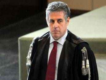 Carceri, Commissione Antimafia ascolterà Di Matteo e Basentini Carceri, Commissione Antimafia ascolterà Di Matteo e Basentini