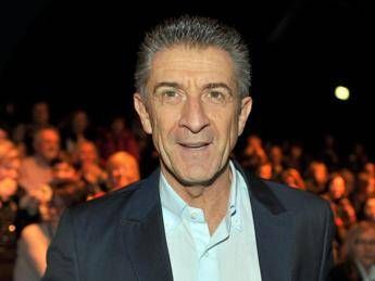 Ezio Greggio: Faccio un salto da Lorella su Rai1 ma 'Striscia' resta casa mia Ezio Greggio: Faccio un salto da Lorella su Rai1 ma 'Striscia' resta casa mia