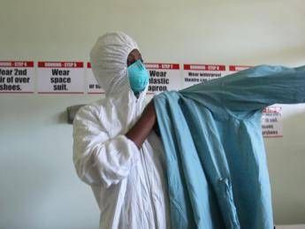 Ebola e deforestazione, nesso tra epidemie e frammentazione del paesaggio Ebola e deforestazione, nesso tra epidemie e frammentazione del paesaggio