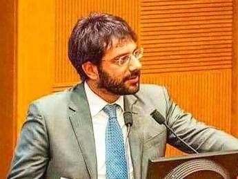 M5S, scoppia il caso Tofalo. FI e Pd: Via dal Copasir M5S, scoppia il caso Tofalo. FI e Pd: Via dal Copasir