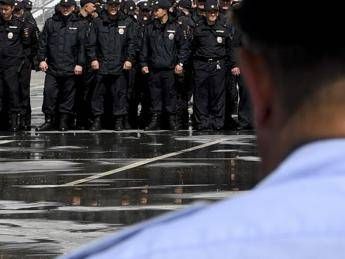 Attivisti italiani in Russia, la testimonianza: Ecco perché ci hanno fermato Attivisti italiani in Russia, la testimonianza: Ecco perché ci hanno fermato