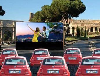 Drive-in al Colosseo per il 'fuori salone' di Rutelli alla Festa di Roma Drive-in al Colosseo per il 'fuori salone' di Rutelli alla Festa di Roma