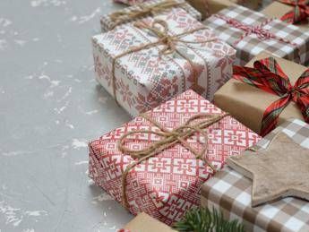 Pacchi e pacchetti di Natale, il vademecum del riciclo Pacchi e pacchetti di Natale, il vademecum del riciclo