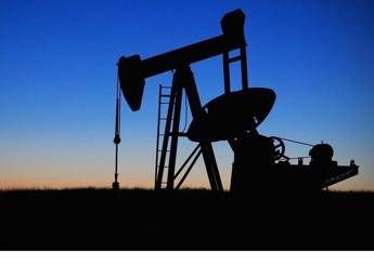 Sussidi alle fonti fossili in Italia, 18,8 mld di euro nel 2017 Sussidi alle fonti fossili in Italia, 18,8 mld di euro nel 2017