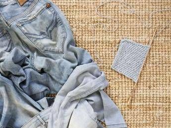 Il kit per maglia e uncinetto punta sul riciclo Il kit per maglia e uncinetto punta sul riciclo