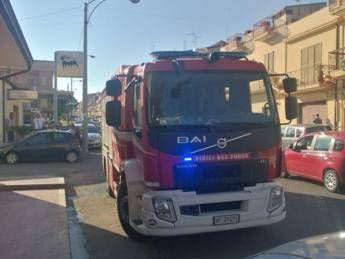 Uomo morto nel crotonese, cadavere in stato decomposizione Uomo morto nel crotonese, cadavere in stato decomposizione
