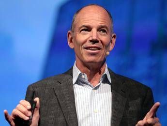 Come è nato Netflix? Lo racconta Randolph in 'Non funzionerà mai' Come è nato Netflix? Lo racconta Randolph in 'Non funzionerà mai'