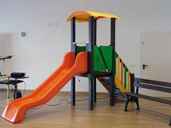 A Crotone nasce 'Plastilab' per donare seconda vita alla plastica A Crotone nasce 'Plastilab' per donare seconda vita alla plastica