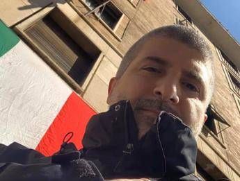 Il leader di CasaPound ai parlamentari: Non abbandonate la vostra trincea Il leader di CasaPound ai parlamentari: Non abbandonate la vostra trincea