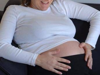 Alcol e gravidanza, danni a figli anche a lungo termine Alcol e gravidanza, danni a figli anche a lungo termine