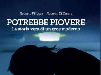 Carabinieri, appuntato Ostia protagonista libro 'Potrebbe piovere-storia di un eroe moderno' Carabinieri, appuntato Ostia protagonista libro 'Potrebbe piovere-storia di un eroe moderno'