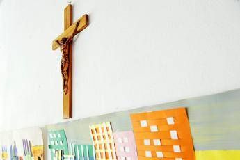 Niente benedizioni in una scuola bolognese, Tar accoglie ricorso dei genitori Niente benedizioni in una scuola bolognese, Tar accoglie ricorso dei genitori