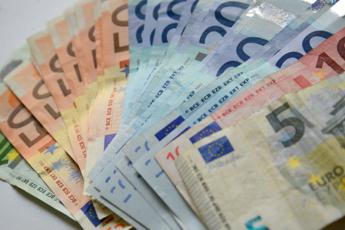 Euro, allarme Bundesbank: Forte aumento banconote false