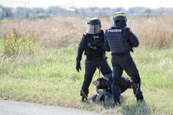 Ecco come in Italia operano i Nocs, i nuclei speciali della Polizia antiterrorismo Ecco come in Italia operano i Nocs, i nuclei speciali della Polizia antiterrorismo