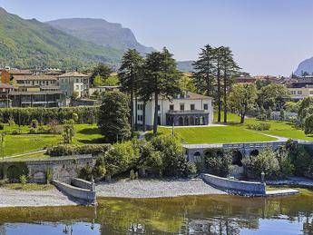 Privacy e lusso per i vip ospiti di Villa Lario sul Lago di Como Privacy e lusso per i vip ospiti di Villa Lario sul Lago di Como