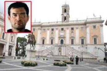 Mafia capitale, Carminati rompe silenzio: Stanno tutti zitti e unico scemo sono io Mafia capitale, Carminati rompe silenzio: Stanno tutti zitti e unico scemo sono io