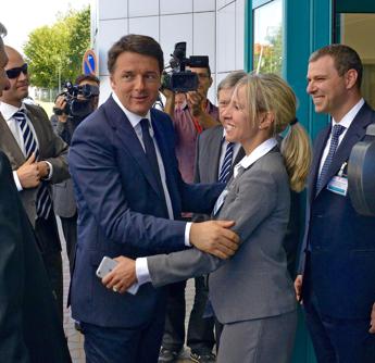 <br /><br />
<p>Il premier Matteo Renzi e il presidente di Menarini Lucia Aleotti</p></p><br />
<p>