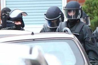 Prende ostaggi e spara, terrore a Tolosa Prende ostaggi e spara, terrore a Tolosa