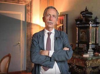 Stadio della Roma, Berdini nel mirino dei tifosi: insulti e minacce su Facebook Stadio della Roma, Berdini nel mirino dei tifosi: insulti e minacce su Facebook