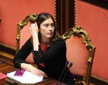 Boschi: Ci vuole anche il sorriso, non siamo in missione per conto di Dio Boschi: Ci vuole anche il sorriso, non siamo in missione per conto di Dio