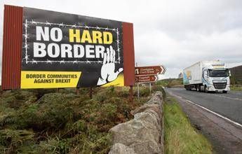 Brexit, l'ex Ira: Dividerà Irlanda, si rischia nuova stagione di terrore Brexit, l'ex Ira: Dividerà Irlanda, si rischia nuova stagione di terrore