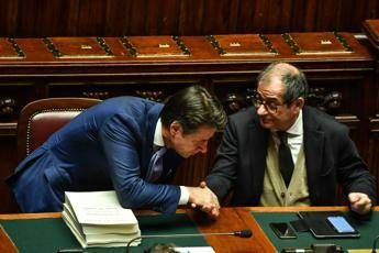 Def alla stretta finale Def alla stretta finale