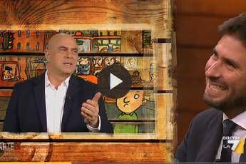 Crozza a Di Battista: Ma la Raggi la cacciate prima o dopo il voto? /Video Crozza a Di Battista: Ma la Raggi la cacciate prima o dopo il voto? /Video