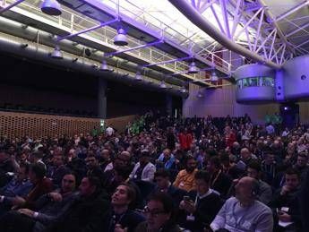 E-commerce: eBay, venditori in tutta Italia, alla Campania il primato E-commerce: eBay, venditori in tutta Italia, alla Campania il primato
