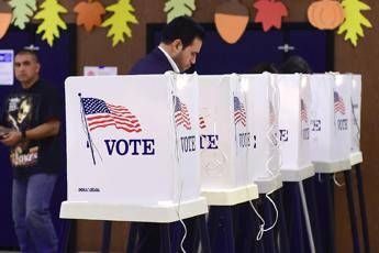 Clinton o Trump, l'America decide Clinton o Trump, l'America decide