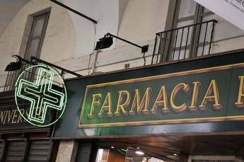 Farmaci, da lunedì numero verde per consegna a domicilio Farmaci, da lunedì numero verde per consegna a domicilio