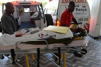 Kenya, paura per esplosione in campus di Nairobi: un morto nella calca Kenya, paura per esplosione in campus di Nairobi: un morto nella calca