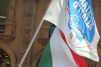 Membri gladio come partigiani, siano equiparati a militari Membri gladio come partigiani, siano equiparati a militari