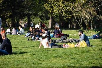 Italiani più soddisfatti, Istat conferma trend positivo nel 2019 Italiani più soddisfatti, Istat conferma trend positivo nel 2019