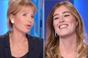 Gruber a Boschi: I sorrisi tra lei e Agnese erano sinceri? /Video Gruber a Boschi: I sorrisi tra lei e Agnese erano sinceri? /Video
