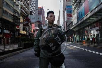 Ancora proteste a Hong Kong, cancellati tutti i voli in partenza Ancora proteste a Hong Kong, cancellati tutti i voli in partenza