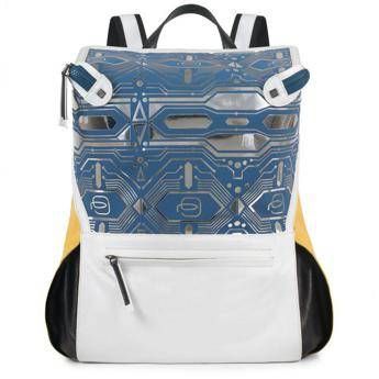 Moda: Piquadro punta sullo zaino tecnologico dalle forme anni '80 Moda: Piquadro punta sullo zaino tecnologico dalle forme anni '80