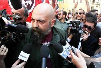 Raduno CasaPound, timori dopo il no di prefetto e sindaco. Ma i militanti non mollano Raduno CasaPound, timori dopo il no di prefetto e sindaco. Ma i militanti non mollano