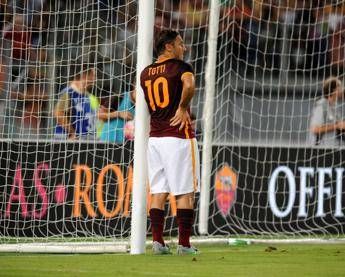 Totti: Mi sarebbe piaciuto fare il centravanti da inizio carriera Totti: Mi sarebbe piaciuto fare il centravanti da inizio carriera