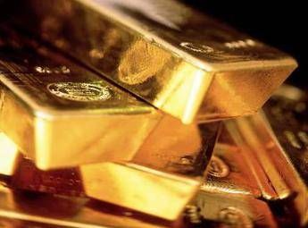 Attraversa il valico di Chiasso con 5 lingotti d’oro, denunciato dalla Gdf Attraversa il valico di Chiasso con 5 lingotti d’oro, denunciato dalla Gdf
