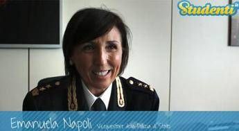 Maturità 2015 e controlli anti-copioni: la Polizia Postale ne parla con Studenti.it Maturità 2015 e controlli anti-copioni: la Polizia Postale ne parla con Studenti.it