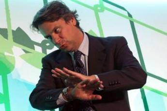 Coronavirus, Porro: Non so come ho fatto a prenderlo Coronavirus, Porro: Non so come ho fatto a prenderlo