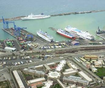 Produrre energia dal mare, Civitavecchia porto pilota per il progetto 'Rewec 3' /Video Produrre energia dal mare, Civitavecchia porto pilota per il progetto 'Rewec 3' /Video