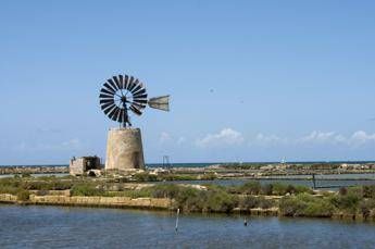 Contro eolico e trivelle nel Canale di Sicilia i 'banchi' si candidano a Patrimonio dell'Umanità Contro eolico e trivelle nel Canale di Sicilia i 'banchi' si candidano a Patrimonio dell'Umanità