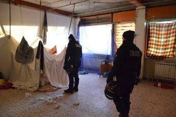 In dodici abitavano in 50 mq, sequestrato appartamento a Jesolo In dodici abitavano in 50 mq, sequestrato appartamento a Jesolo